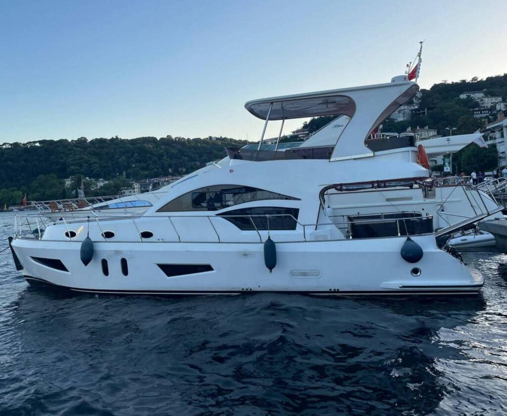 Motoryacht Exterior P106 19 meters 12 capacity Best Yacht Rental with Premionly in Istanbul