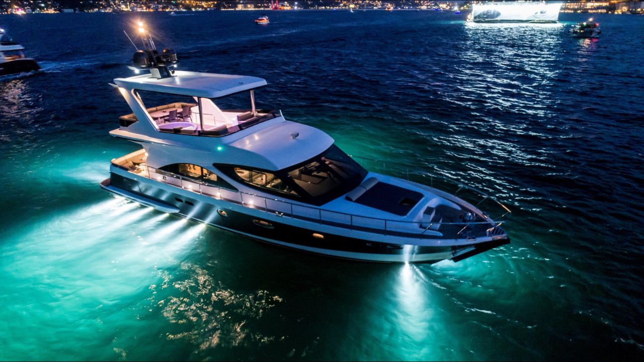 Istanbul private yacht tour