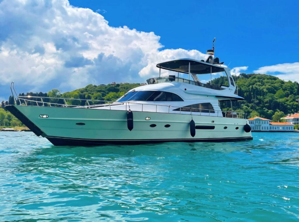 Motoryacht Exterior P104 22 meters 16 person capacity Yacht Rental with Premionly.com in Istanbul